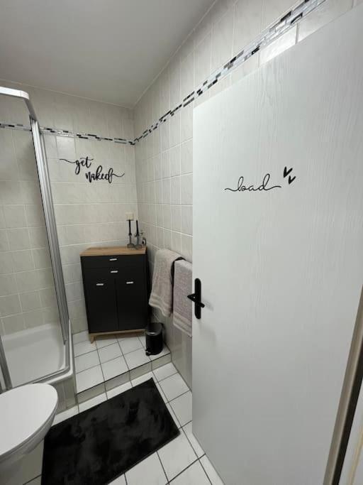 Modernes Apartment In Chemnitz Eksteriør billede
